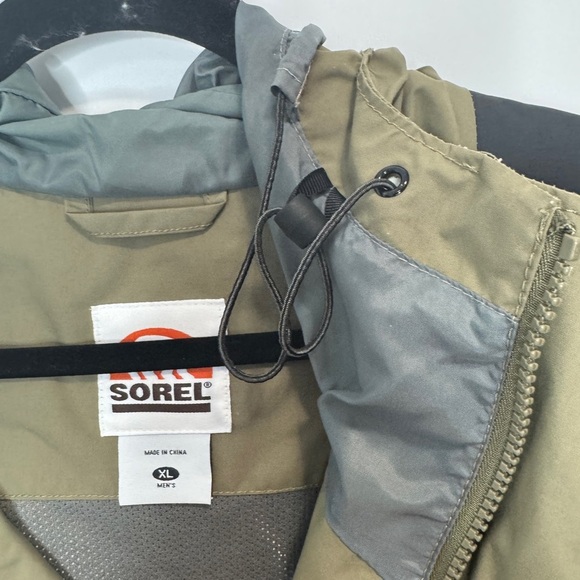 Sorel Omni-Shield Waterproof Jacket Green - Picture 9 of 16